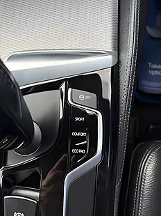 Used 2017 BMW 5 Series M Sport Blue - Interior and Exterior details 17