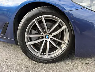 Used 2017 BMW 5 Series M Sport Blue - Interior and Exterior details 9