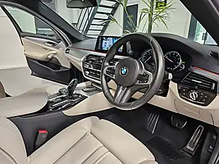 Used 2017 BMW 5 Series M Sport Bluestone - Interior and Exterior details 16