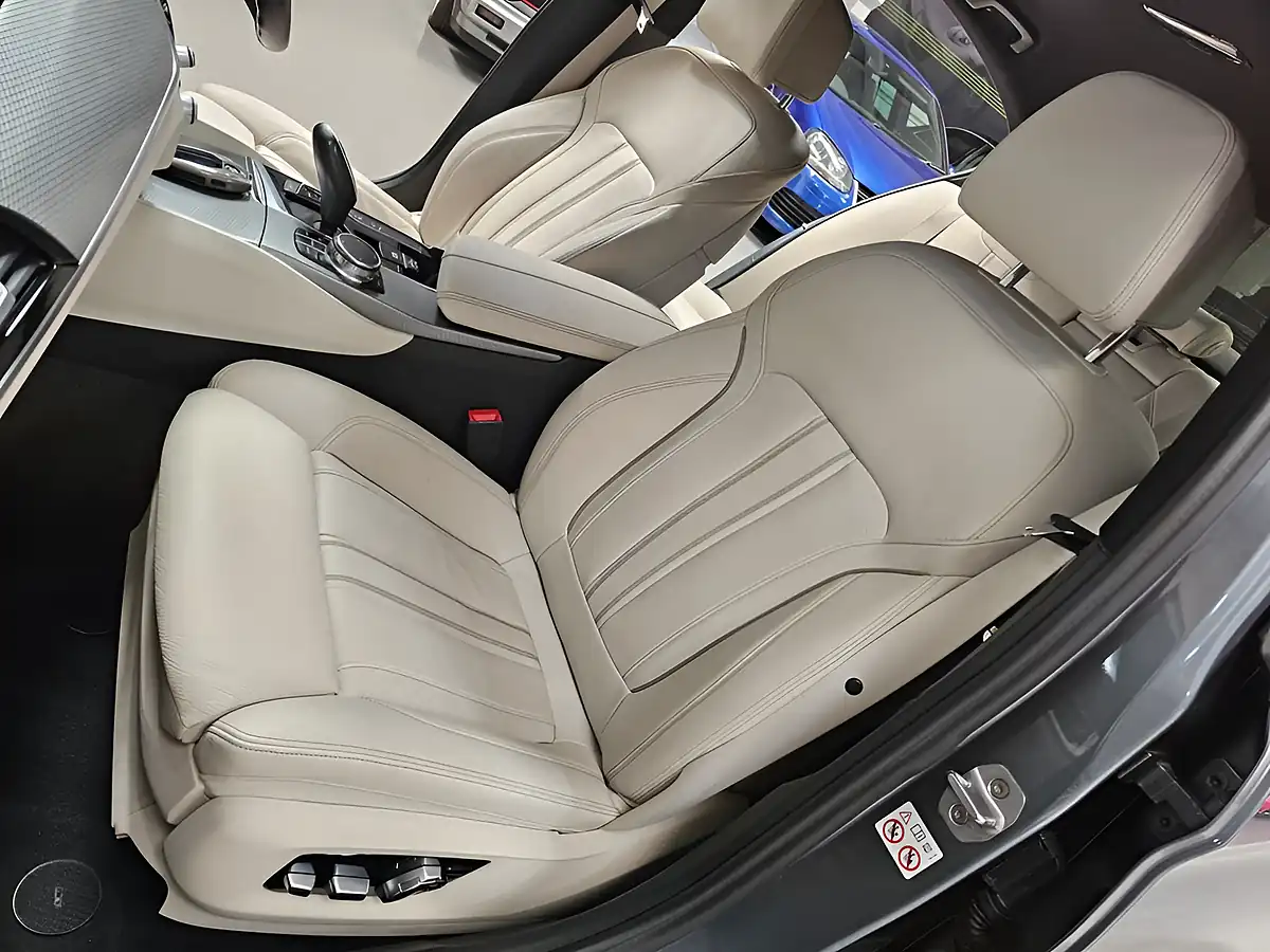 Used 2017 BMW 5 Series M Sport Bluestone - Interior and Exterior details 20