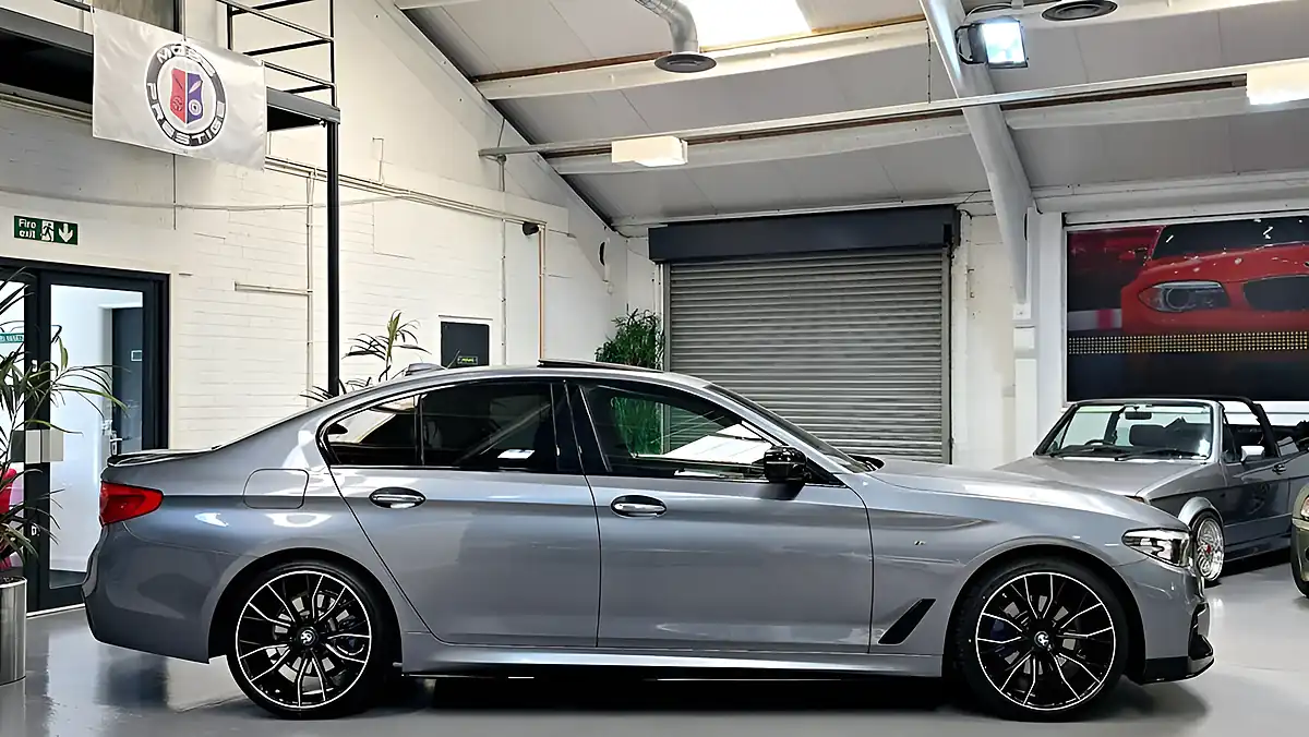 Used 2017 BMW 5 Series M Sport Bluestone - Interior and Exterior details 5