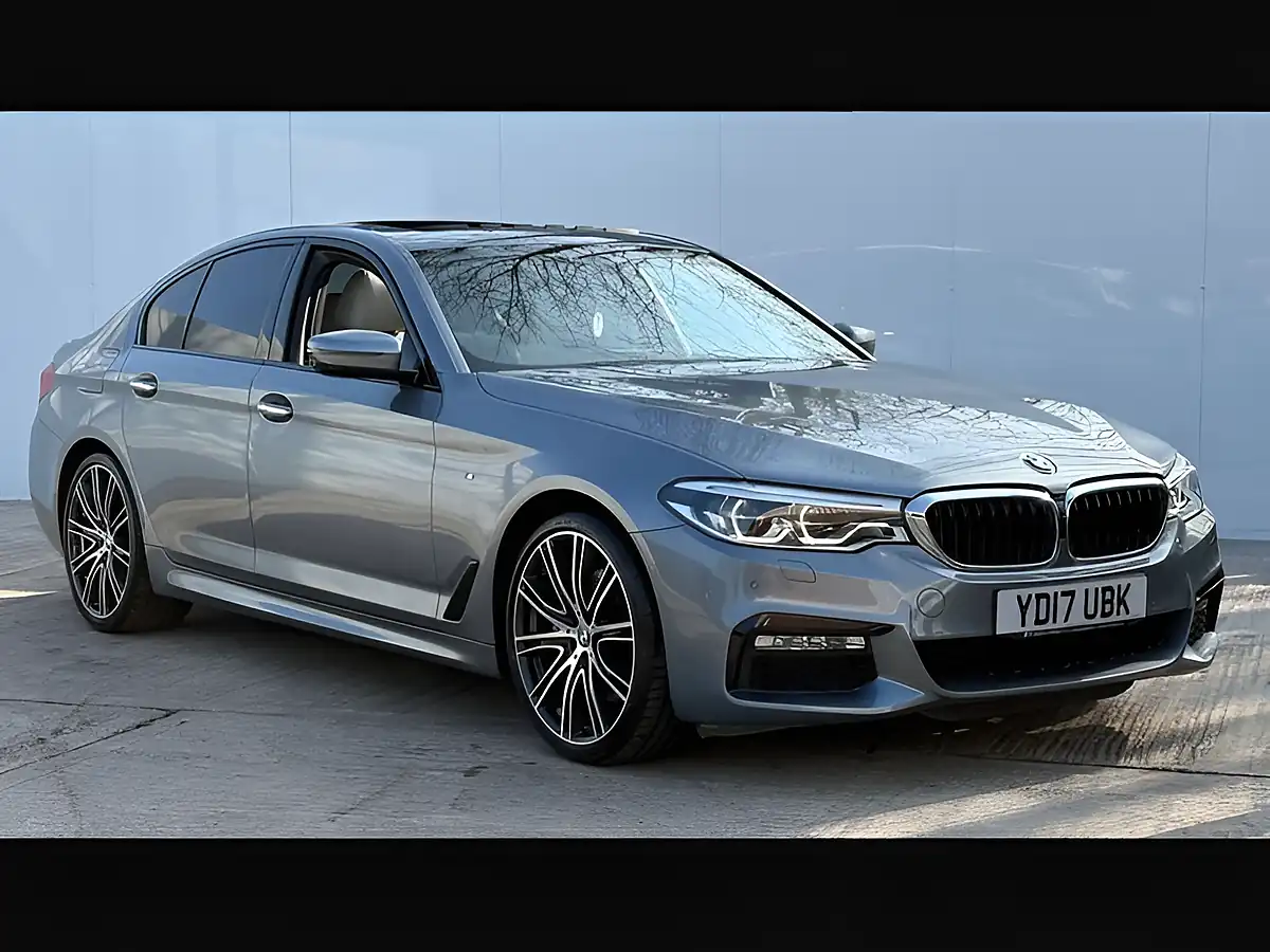 Used 2017 BMW 5 Series M Sport Bluestone - Front View