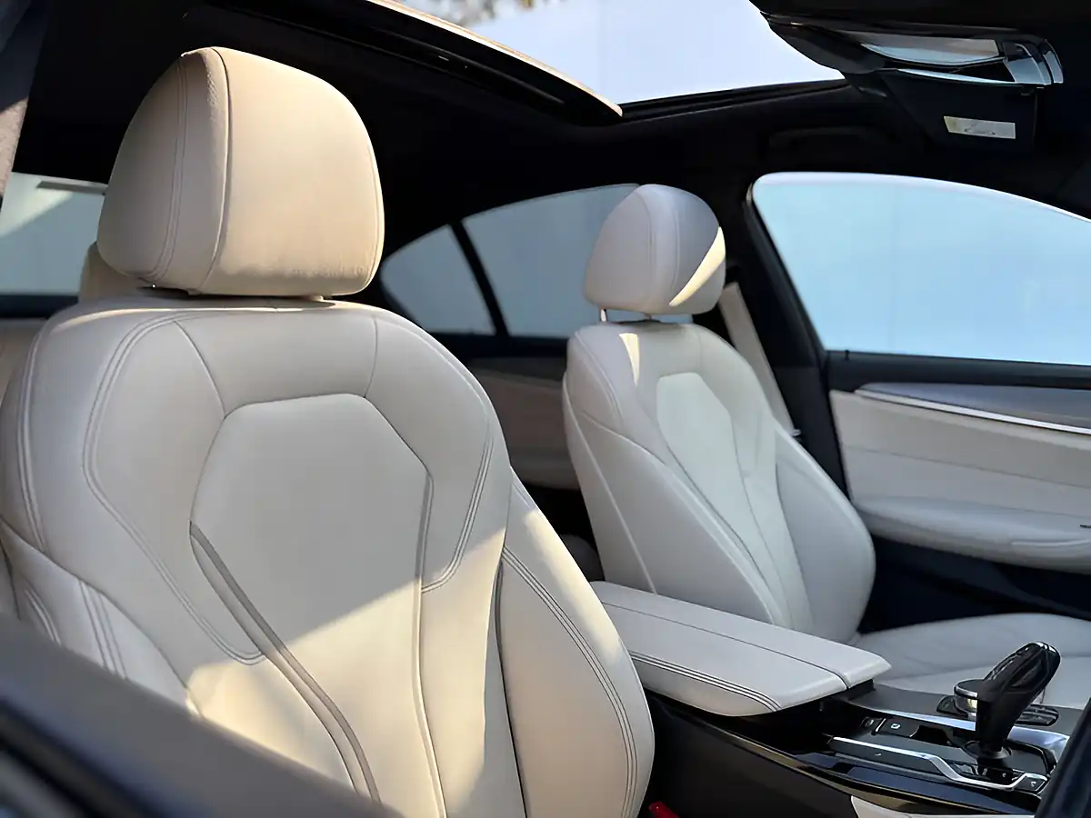 Used 2017 BMW 5 Series M Sport Bluestone - Interior and Exterior details 11
