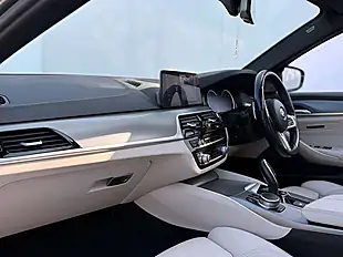 Used 2017 BMW 5 Series M Sport Bluestone - Interior and Exterior details 20