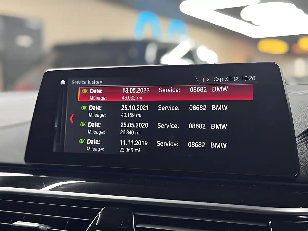Used 2017 BMW 5 Series M Sport Grey - Interior and Exterior details 12