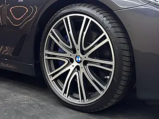 Used 2017 BMW 5 Series M Sport Grey - Interior and Exterior details 9