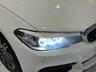 Used 2017 BMW 5 Series M Sport Touring White - Interior and Exterior details 4