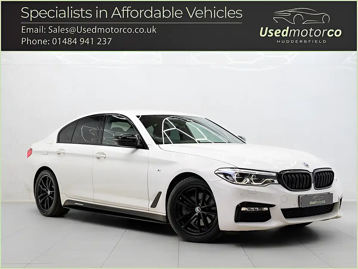 Used 2017 BMW 5 Series M Sport White - Front View