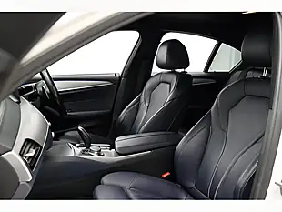 Used 2017 BMW 5 Series M Sport White - Interior and Exterior details 18
