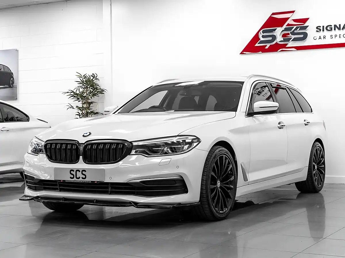 Used 2017 BMW 5 Series Se Alpine White - Interior and Exterior details 2