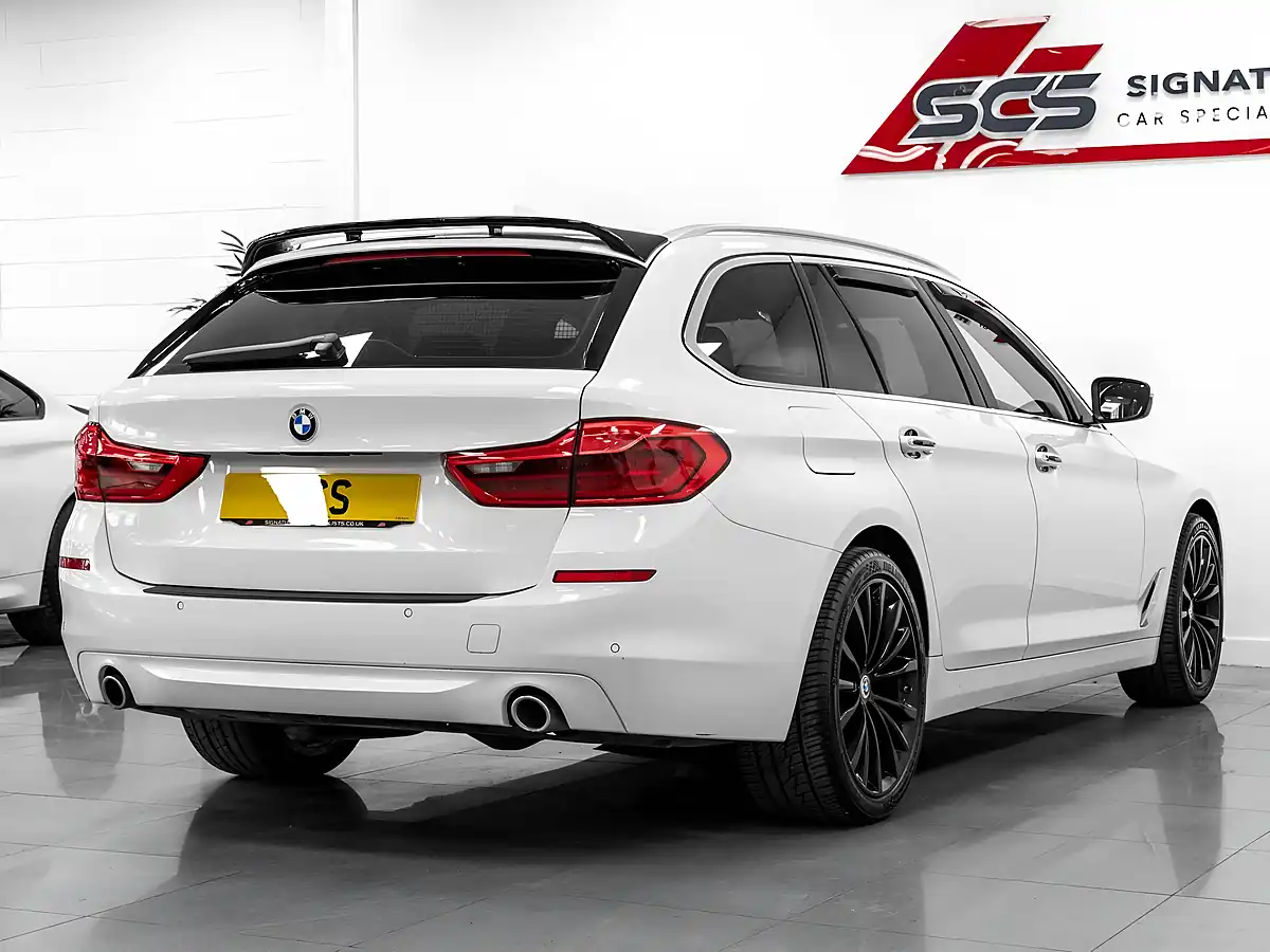 Used 2017 BMW 5 Series Se Alpine White - Interior and Exterior details 5