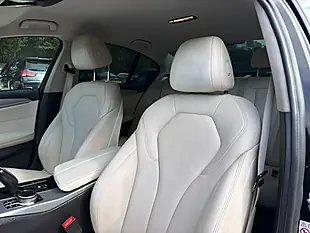 Used 2017 BMW 5 Series Se Black - Interior and Exterior details 11