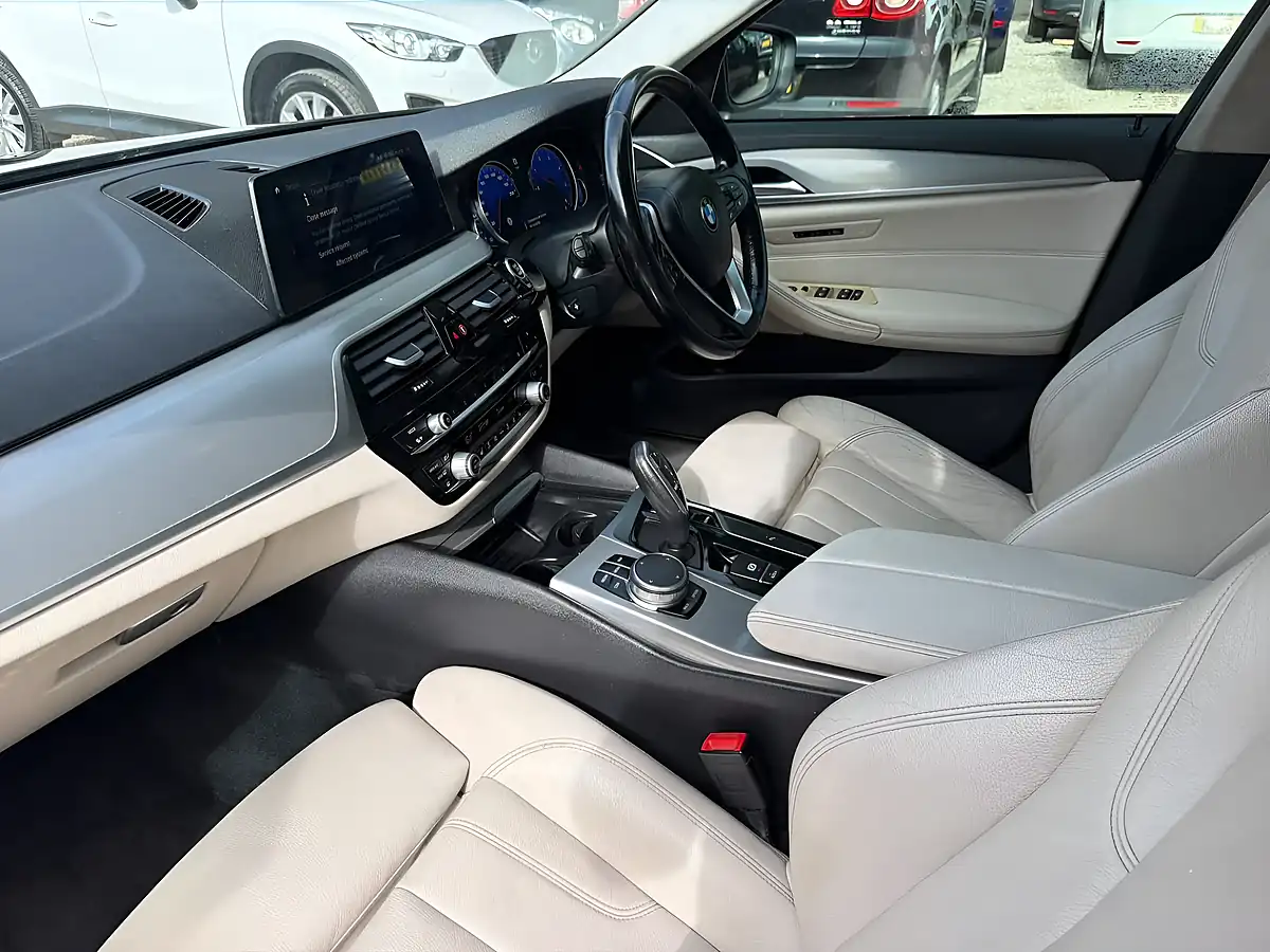 Used 2017 BMW 5 Series Se Black - Interior and Exterior details 12