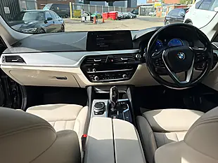 Used 2017 BMW 5 Series Se Black - Interior and Exterior details 17