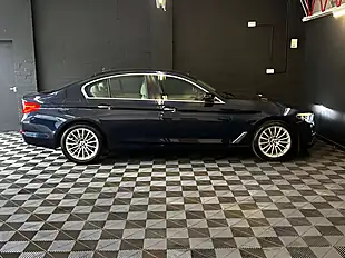 Used 2017 BMW 5 Series Se Imperial Blue Xirallic - Interior and Exterior details 15