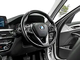 Used 2017 BMW 5 Series Se Touring White - Interior and Exterior details 19