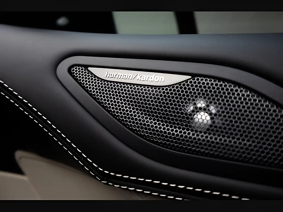 Used 2017 BMW 6 Series M Sport Black - Interior and Exterior details 12
