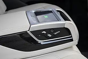 Used 2017 BMW 7 Series M Sport Black - Interior and Exterior details 18