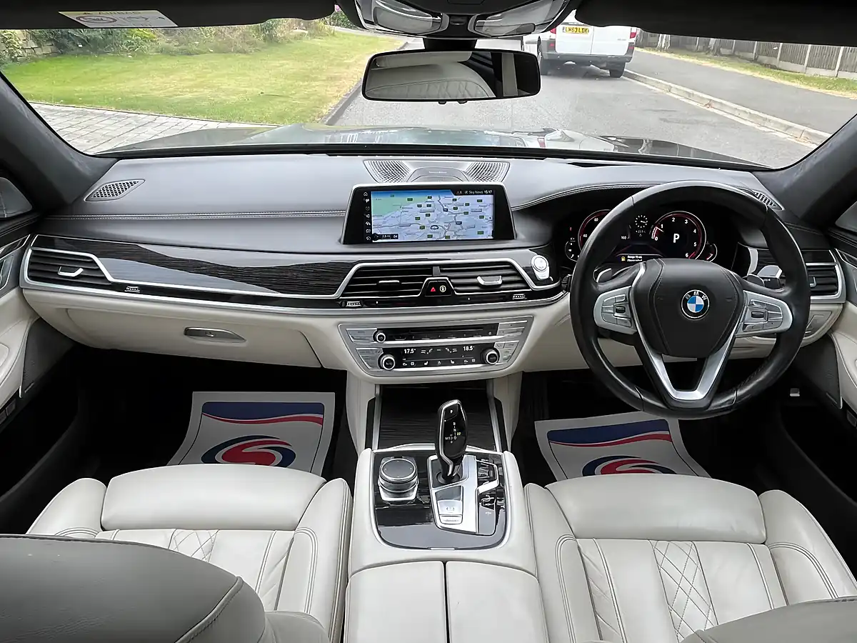 Used 2017 BMW 7 Series M Sport Brown - Interior and Exterior details 4