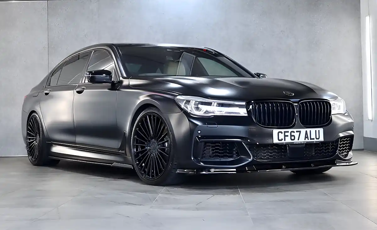 Used 2017 BMW 7 Series M760L Black - Interior and Exterior details 5