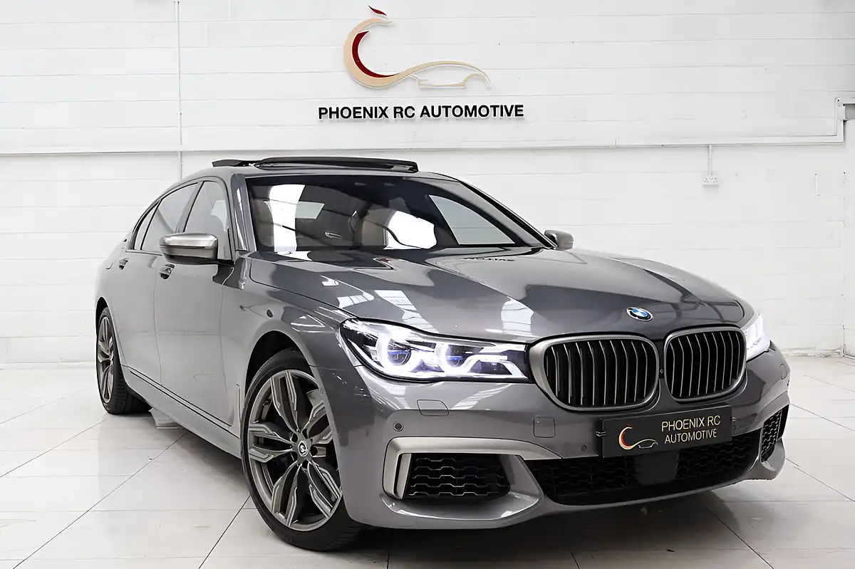 Used 2017 BMW 7 Series M760L Megallan Grey - Front View