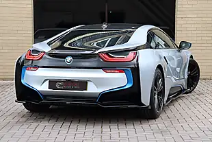 Used 2017 BMW I8 Coupe Ionic Silver - Interior and Exterior details 5