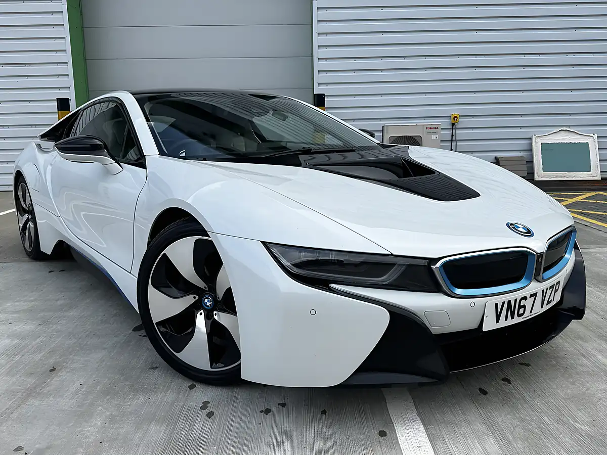 Used 2017 BMW I8 Coupe Multicolour - Interior and Exterior details 3