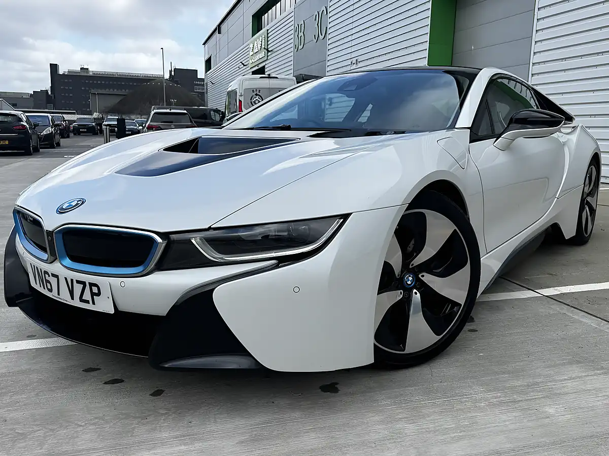 Used 2017 BMW I8 Coupe Multicolour - Interior and Exterior details 5