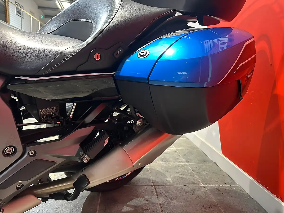 Used 2017 BMW K 1600 GT Blue - Interior and Exterior details 11