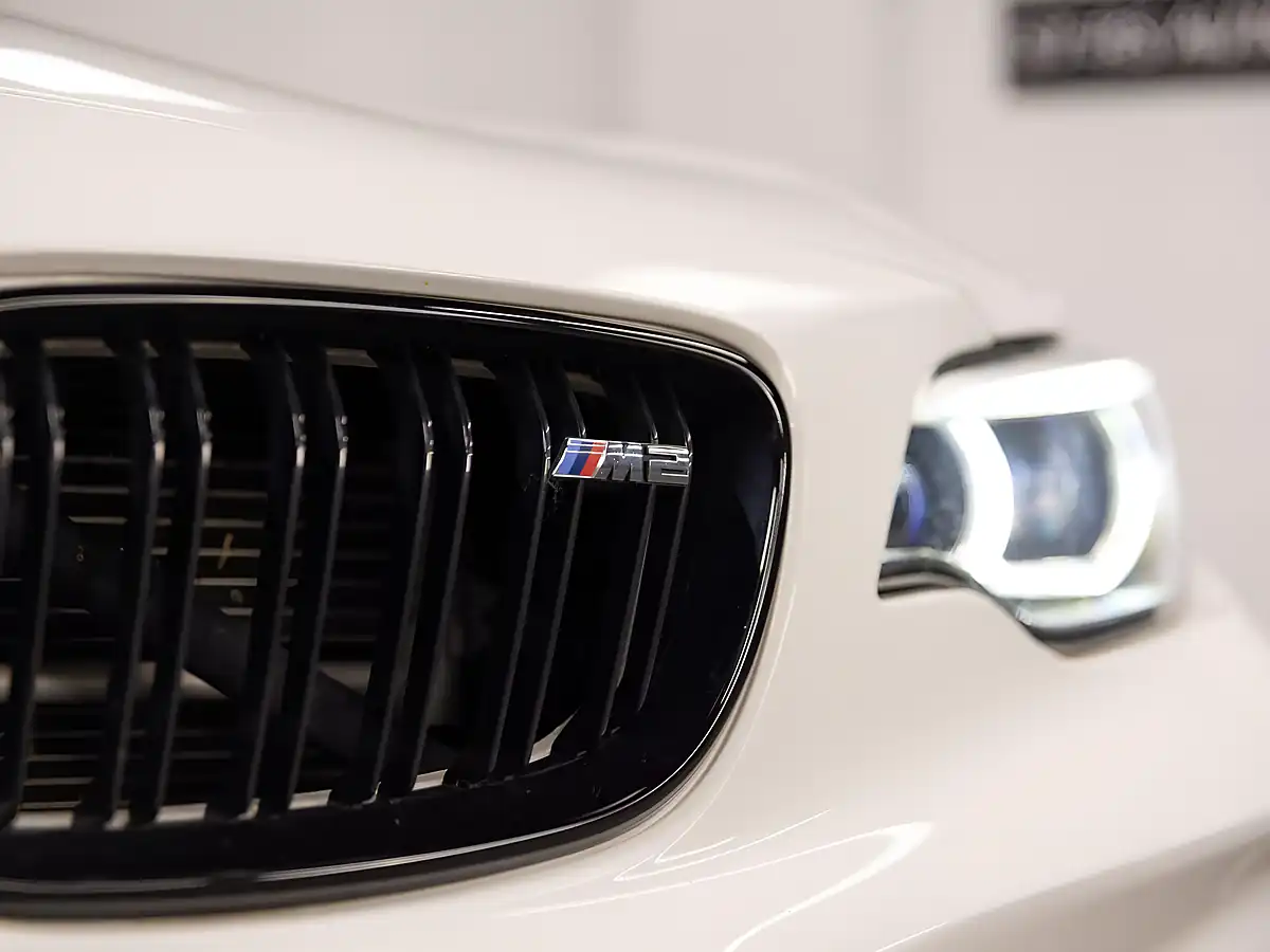 Used 2017 BMW M2 Coupe White - Interior and Exterior details 13