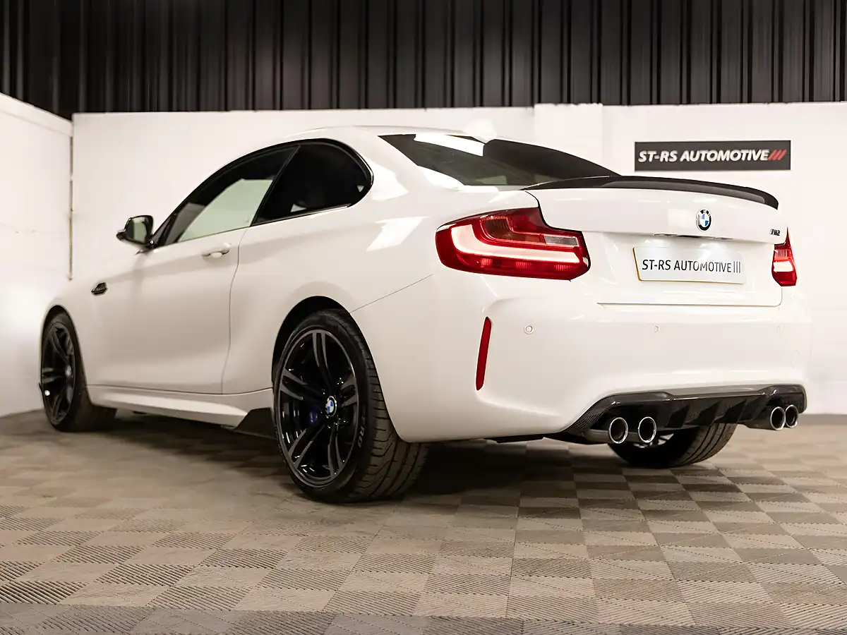 Used 2017 BMW M2 Coupe White - Interior and Exterior details 3