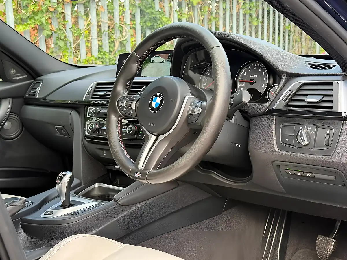 Used 2017 BMW M3 Competition Blue - Interior and Exterior details 11