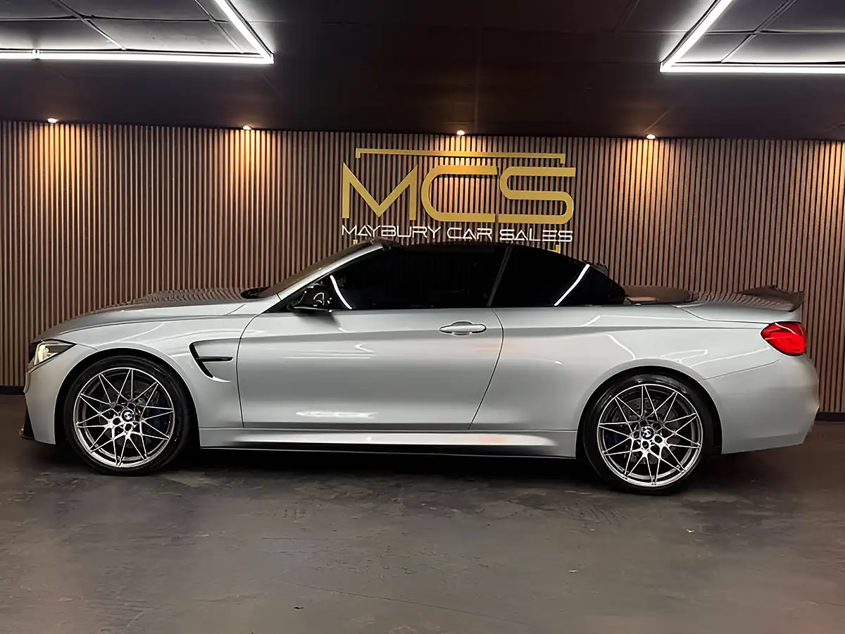 Used 2017 BMW M4 Competition Blue - Interior and Exterior details 8