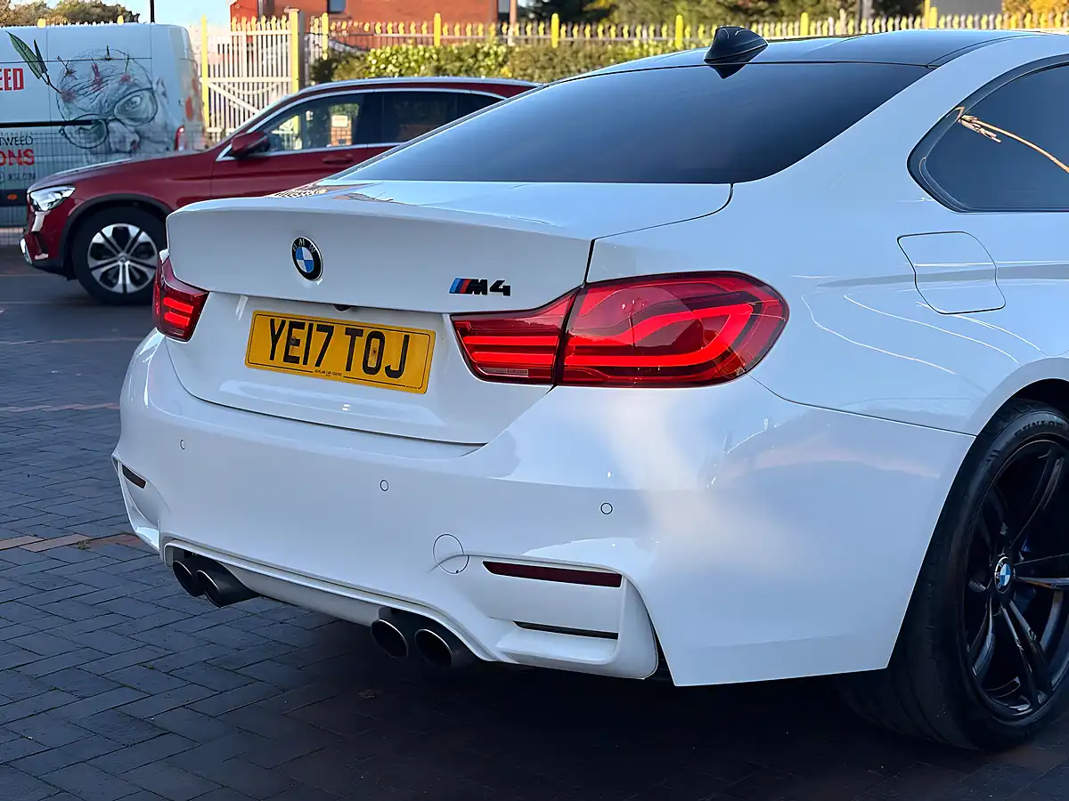 Used 2017 BMW M4 Coupe White - Interior and Exterior details 14