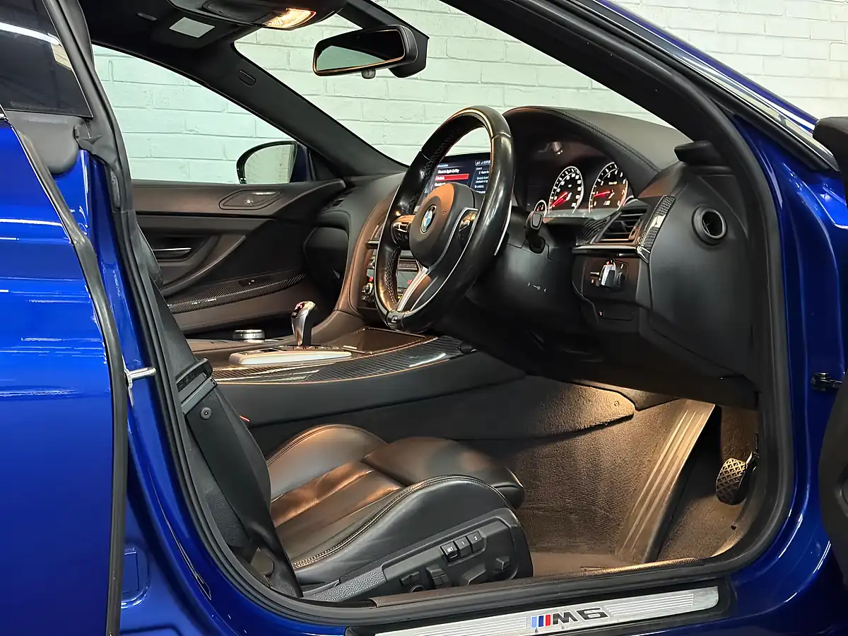 Used 2017 BMW M6 Gran Coupe Gran Coupe San Marino Blue - Interior and Exterior details 11