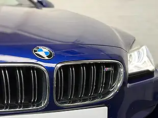 Used 2017 BMW M6 Gran Coupe Gran Coupe San Marino Blue - Interior and Exterior details 8