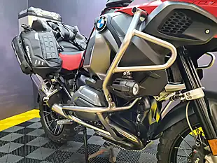 Used 2017 BMW R 1200 Gs Adventure Red - Interior and Exterior details 10