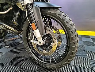 Used 2017 BMW R 1200 Gs Adventure Red - Interior and Exterior details 15