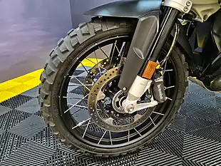 Used 2017 BMW R 1200 Gs Adventure Red - Interior and Exterior details 16