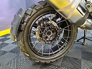 Used 2017 BMW R 1200 Gs Adventure Red - Interior and Exterior details 18