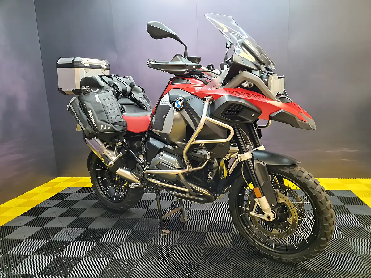Used 2017 BMW R 1200 Gs Adventure Red - Interior and Exterior details 19