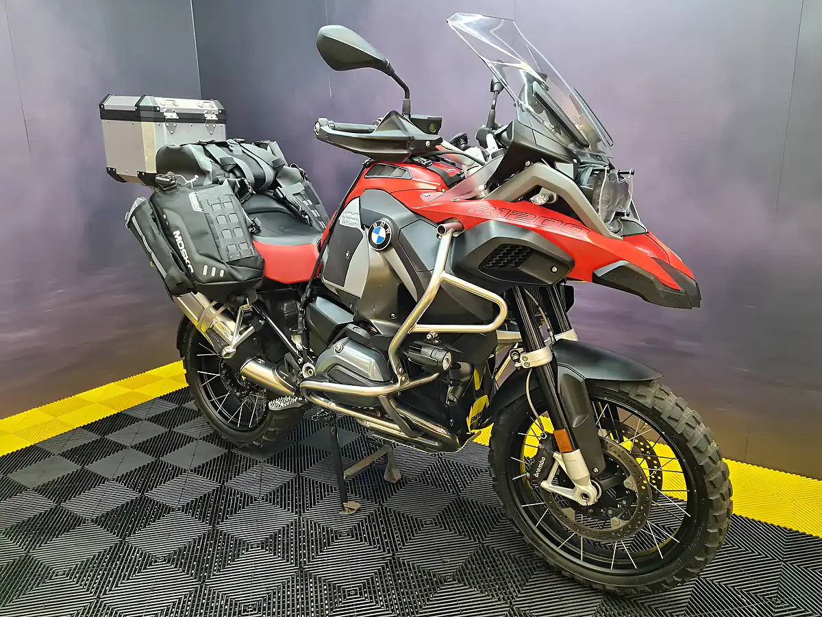 Used 2017 BMW R 1200 Gs Adventure Red - Interior and Exterior details 4