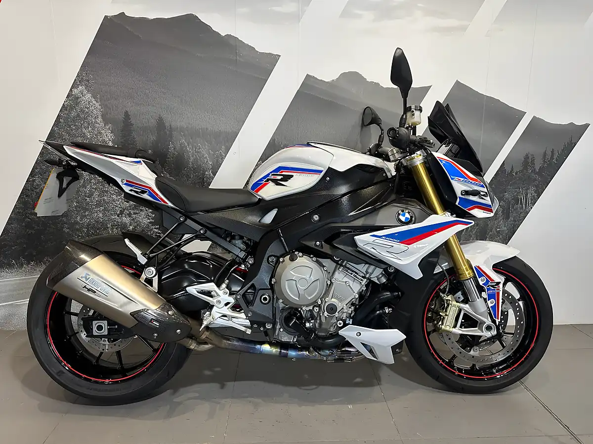 Used 2017 BMW S 1000 R Sport White - Front View