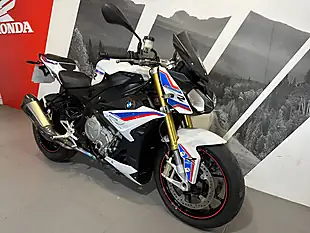 Used 2017 BMW S 1000 R Sport White - Interior and Exterior details 3