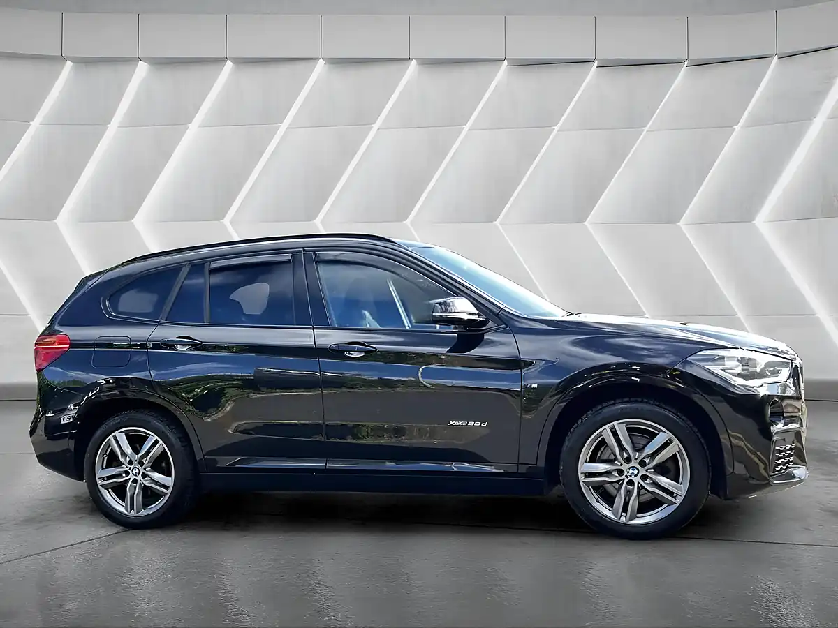 Used 2017 BMW X1 M Sport Black - Interior and Exterior details 4