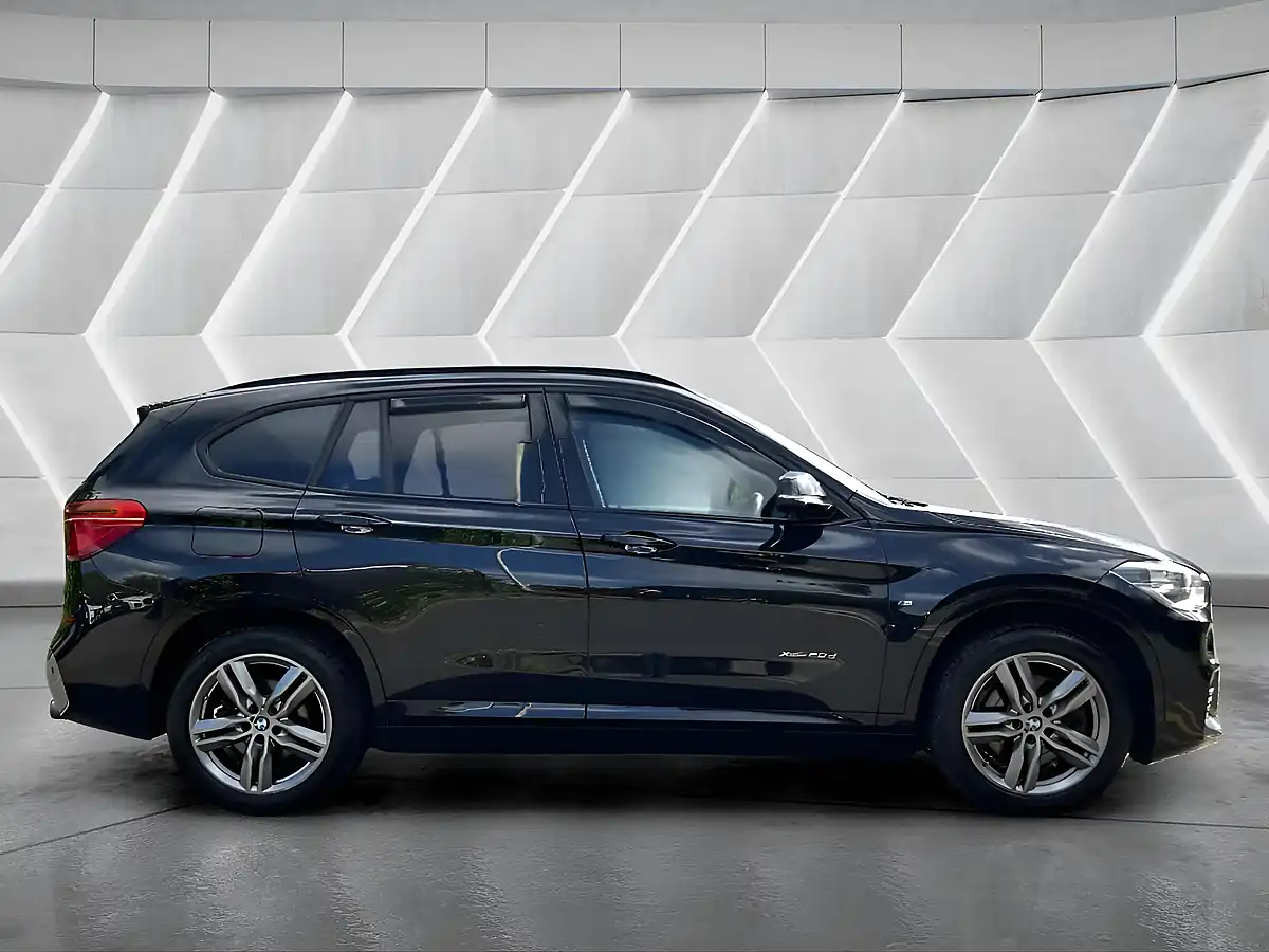 Used 2017 BMW X1 M Sport Black - Interior and Exterior details 5