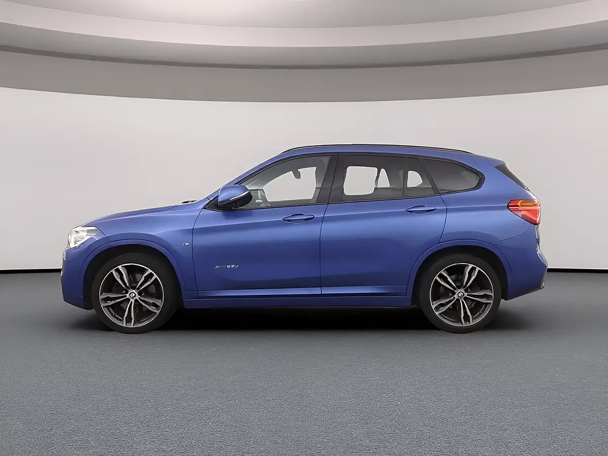 Used 2017 BMW X1 M Sport Blue - Interior and Exterior details 5