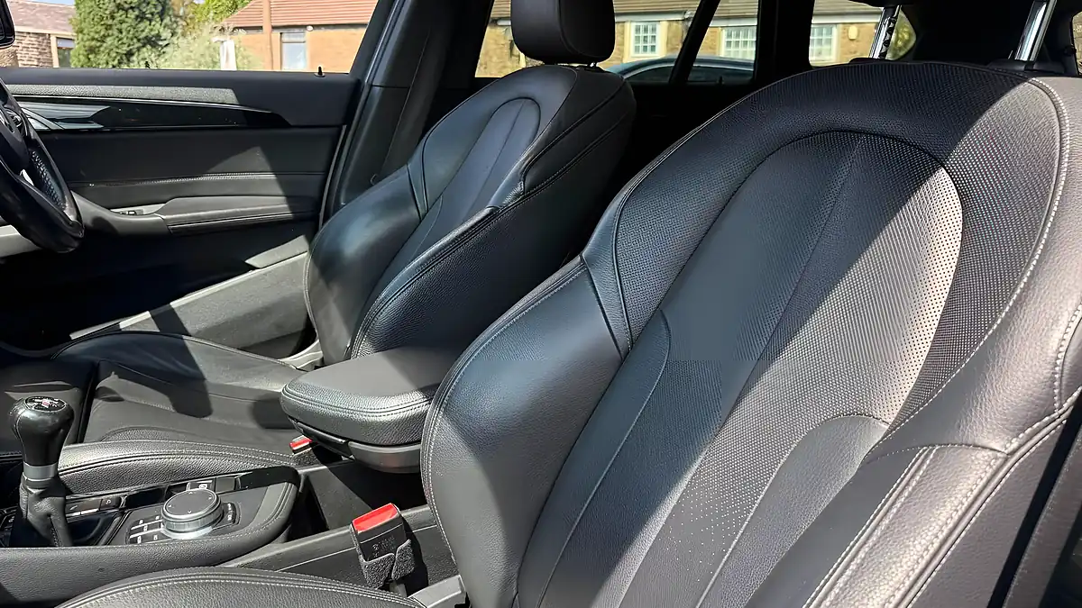 Used 2017 BMW X1 M Sport White - Interior and Exterior details 19