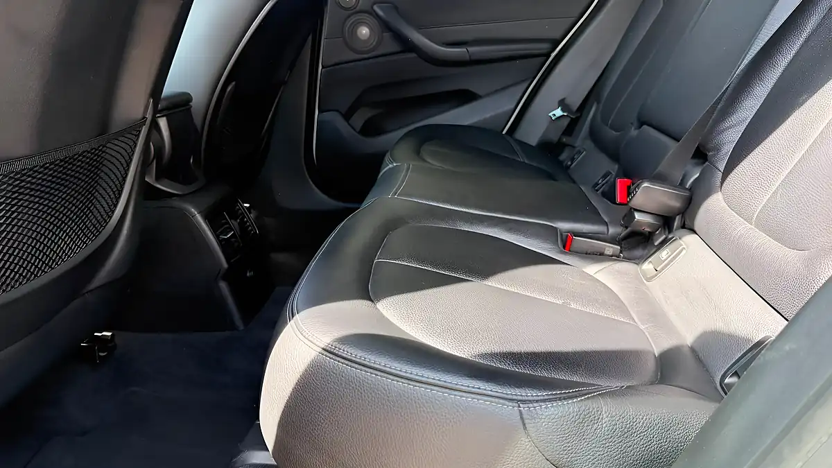 Used 2017 BMW X1 M Sport White - Interior and Exterior details 20