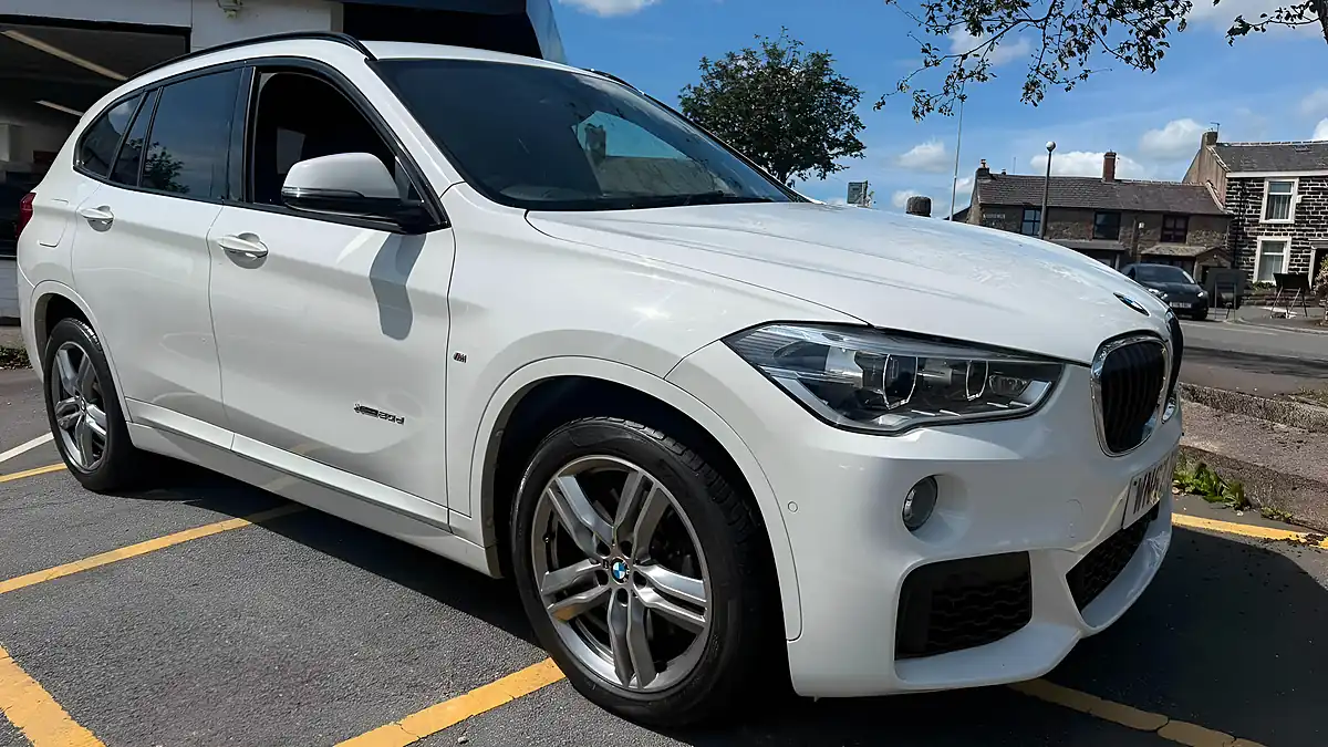 Used 2017 BMW X1 M Sport White - Interior and Exterior details 8